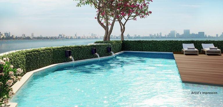 Swimming Pool at the sky deck